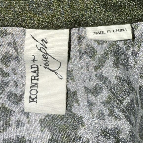 Konrad + Joseph Top Women's Small Green Gray Boho Abstract Casual Peasant Shirt - Picture 5 of 8